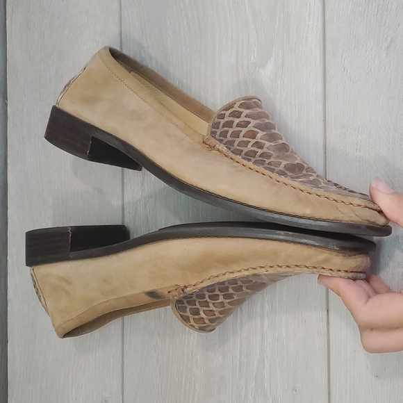 Stuart Weitzman Womens Suede Croc Style Loafer Flats shoes sz 10M - Picture 7 of 14